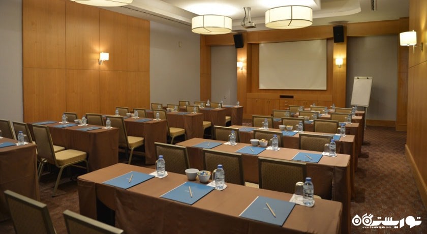 سالن جلسه و همایش